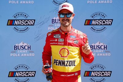 2026 NASCAR Cup at Phoenix full starting lineup: Joey Logano on pole