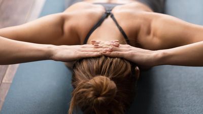 I did the blackburn shoulder move for a week, and here's what happened to my upper back and shoulder stability