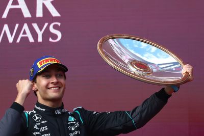 George Russell wins Australian Grand Prix after thrilling start to new F1 era