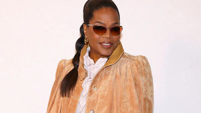 'Unrecognisable' Oprah Winfrey Has Lost Her Huggable 'Mother Earth' Persona After 'Ozempic' Weight Loss