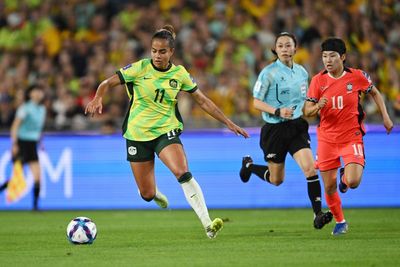 Matildas score late in see-sawing draw with South Korea as top spot slips away at Women’s Asian Cup