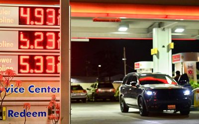 White House worries as gas prices jump amid ongoing US-Israel war on Iran
