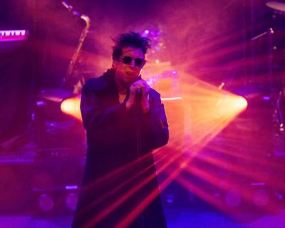 Echo and the Bunnymen review – Ian McCulloch leaves it to the crowd to sing these timelessly great songs