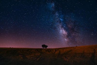 Stormy space weather may be garbling messages from aliens, new research suggests