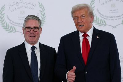 Starmer urged to ‘stick to what is right’ in face of Trump anger over Iran