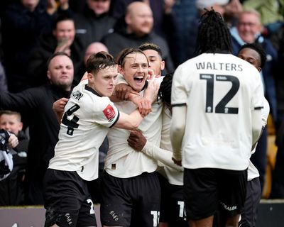 Port Vale stun Sunderland to reach first FA Cup quarter-final in 72 years