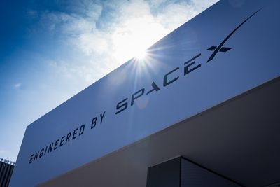 To justify a $1.5 trillion market cap after its IPO, SpaceX would need to earn more than Berkshire Hathaway. Today, it earns zero