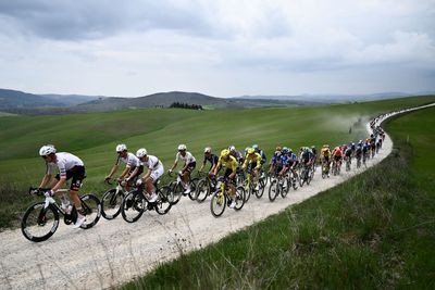The dust, drama, despair, and delight of Strade Bianche 2026 – Photo gallery