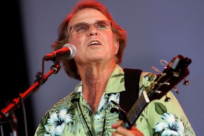 'Country' Joe McDonald, '60s rock star, proud protest counterculture icon, dies at 84