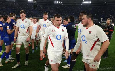 England running through quicksand of misery with Borthwick fighting for job in Paris