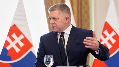 Fico warns Slovakia may block EU's Ukraine loan if Orbán loses election