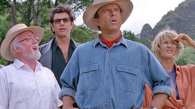 Elon Musk Wants To Make Jurassic Park A Reality, And Fans Have Thoughts