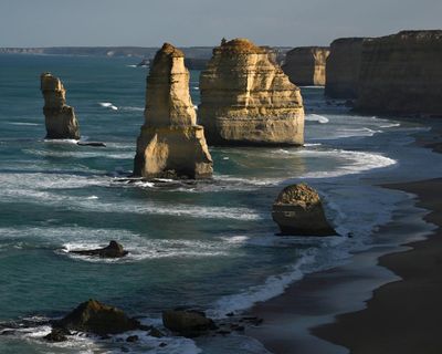 Pay per view: Victoria wants to charge visitors to see the Twelve Apostles – will it become like Stonehenge?