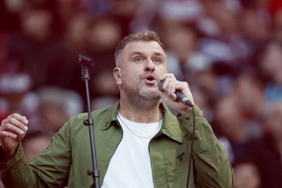 Reverend and the Makers frontman rules out Wrexham model for Sheffield FC