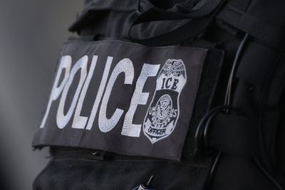 Trump admin choosing little-known companies for huge detention center contracts