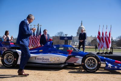 Sidestepping Congress, IndyCar to race around National Mall 