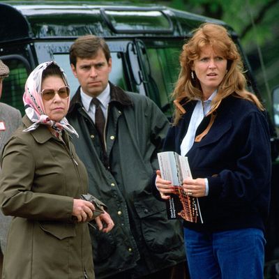 Royal Expert Details Sarah Ferguson's "Betrayal of Queen Elizabeth," as Monarch Had a "Soft Spot" for the Disgraced Duchess