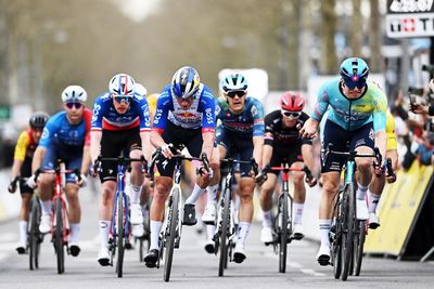 'He just started going full gas and nobody could pass us' – Max Kanter powers to first WorldTour victory on Paris-Nice stage 2