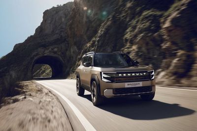 Renault Bridger and R-Space Lab concepts lead new futurREady strategy