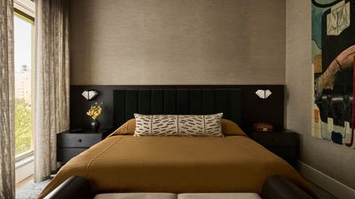 Whatever You Do, Designers Say to Absolutely Avoid These 3 Curtain Colors in Bedrooms