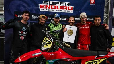 EV Motorcycle Company Takes First FIM SuperEnduro Manufacturers World Championship, Making History