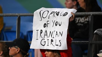 Late drama as Iranian player changes mind on asylum