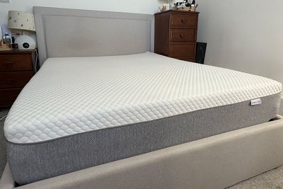 Dusk’s “resilient” memory foam hybrid mattress is just £300 - here’s my full review
