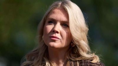 US Navy has not escorted a tanker through Strait of Hormuz but...: White House clarifies energy secretary's deleted post