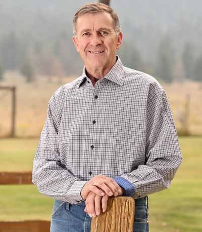 From Smokejumper to Sculptor: How Fred Boyer Built a Five-Decade Legacy Creating Wildlife Bronze Sculptures