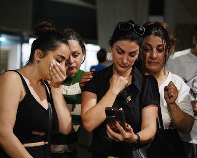 Morning Mail: Two more Iranians reportedly seek asylum, Labor alarm at PM’s war stance, mastering ‘green confetti’