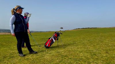 Trying To Help A New Golfer? Stop Saying These 5 Things Immediately