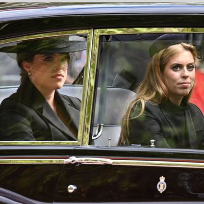 Royal Expert Suggests Princess Beatrice and Princess Eugenie Could Give Up Titles: "Cleaner For All Involved"