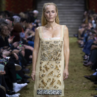 Is Gillian Anderson Fashion's Favourite It-Girl (Again)?