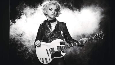 “I'm probably gonna get 150 guitarists telling me how I'm doing this wrong, but this is just what works for me”: Samantha Fish reveals the “cheat” she uses to emulate a pedal steel guitar