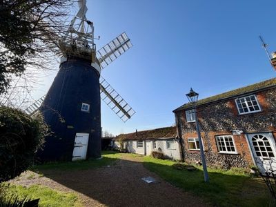 One of Suffolk's last working windmills and adjoining cottage to be auctioned for £400,000