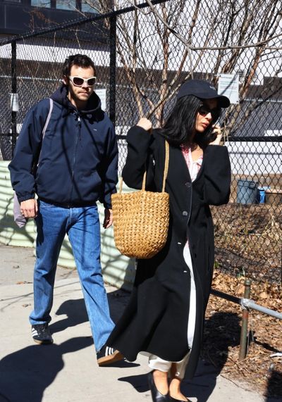 Harry Styles and Zoë Kravitz Turn a NYC Stroll Into a Lesson in Celebrity Style and Emerging Spring Trends