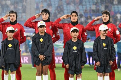 Iran player changes mind on asylum offer and returns home