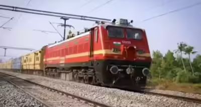 Indian Railways Shifts to Alternate Cooking Methods Amid LNG Supply Disruptions