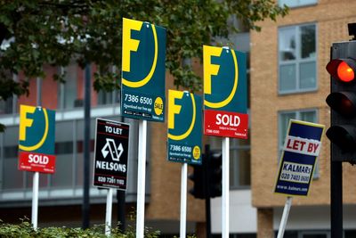 Hundreds of mortgage products pulled as rates soar past 5%