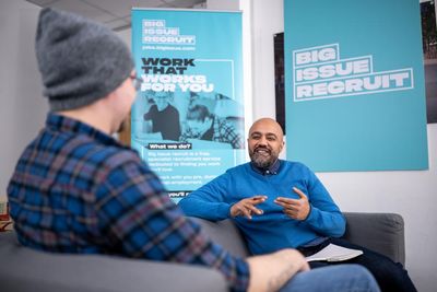 Bridging the divide: how free smartphones are helping jobseekers find work