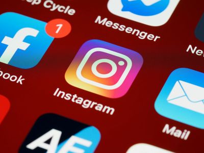 Is Instagram Down? Users Panic as 'Instagram DM Won't Send' Trends Globally