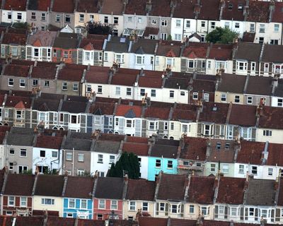 Average UK mortgage rate tops 5% as lenders scurry to reprice loans amid Middle East crisis