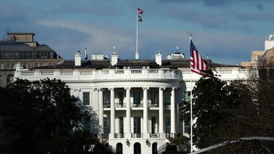 White House forced shut after van ploughs into security gate