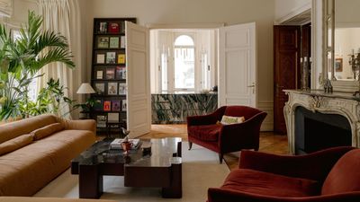 This Seriously Low-Cost, Seriously Low-Effort Hack Using an IKEA Tabletop Ends Up as the Most Stunning Magazine Display — I Will Be Trying This