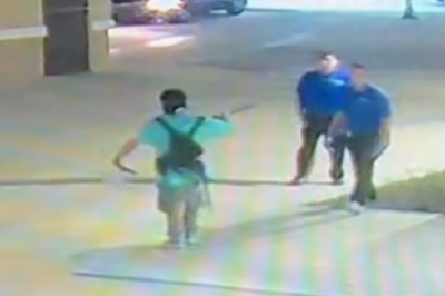 Teenage car wash attendant takes down axe-wielding man in Florida