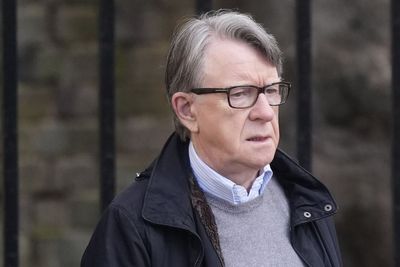 Mandelson urged to return £75k taxpayer-funded payout after being sacked as ambassador