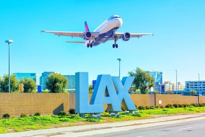 Uber and Lyft prices to LAX are going up to battle congestion