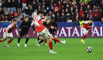 Havertz’s late penalty on return to Leverkusen rescues first-leg draw for Arsenal
