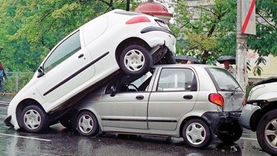 Always crashing in the same car: Major album releases lead to increased traffic fatalities