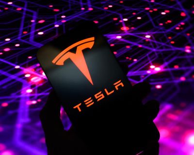 Elon Musk’s Tesla given go-ahead to supply electricity in Great Britain